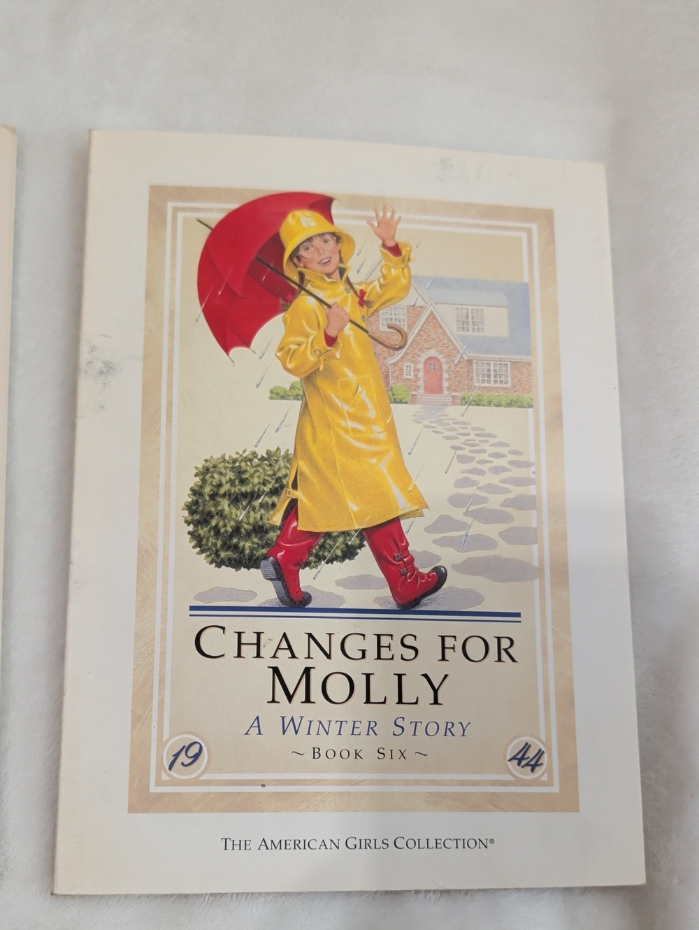 Molly American Girl Collection Pleasant Company Publications - Picture 10 of 11